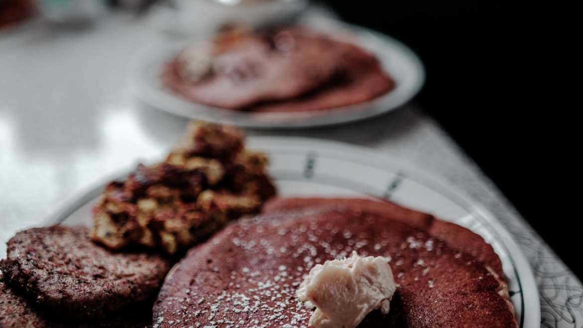 Mint Chocolate Protein Pancakes!